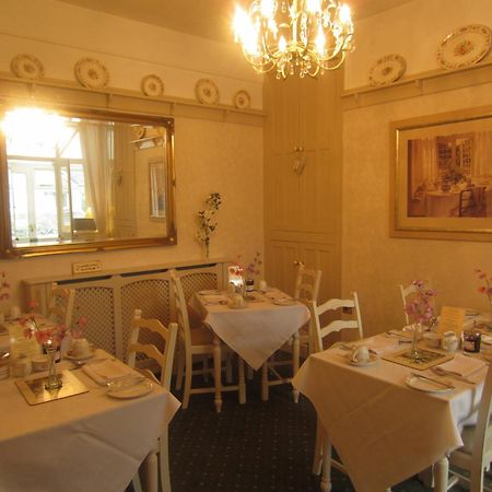 Wordsworths Guest House Ембълсайд Екстериор снимка