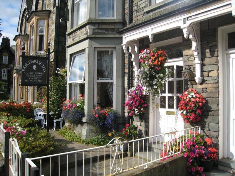 Wordsworths Guest House Ембълсайд Екстериор снимка